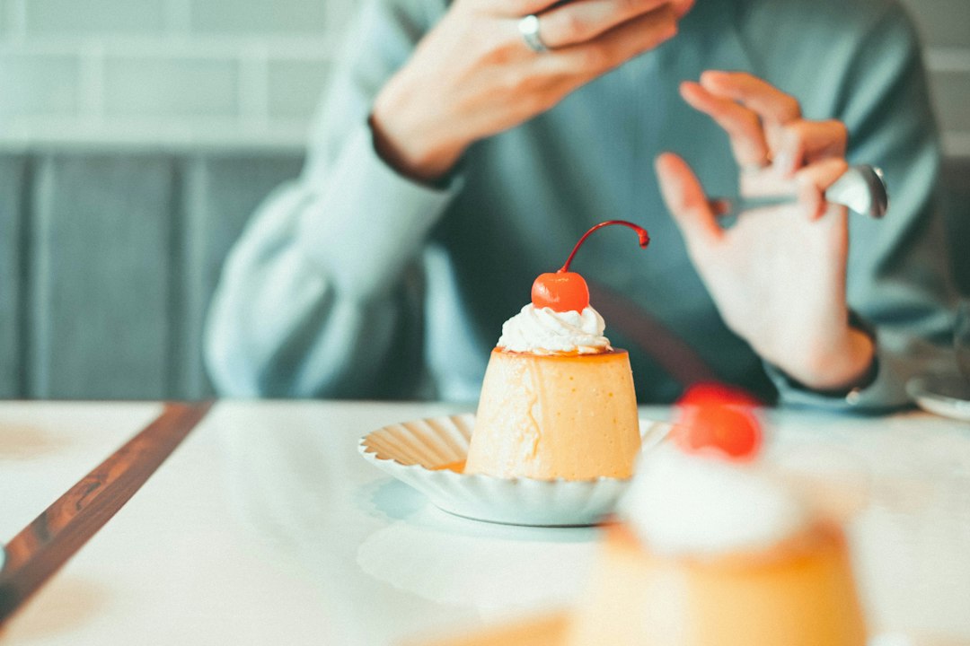 How to Reduce Carbohydrate Cravings: The Science Behind Sugar Addiction