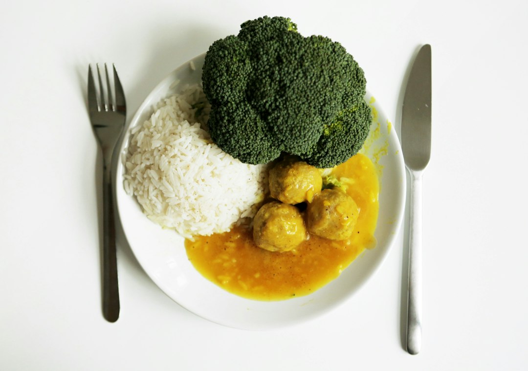 How to Stabilize Blood Sugar Without Medication: Science-Backed Strategies